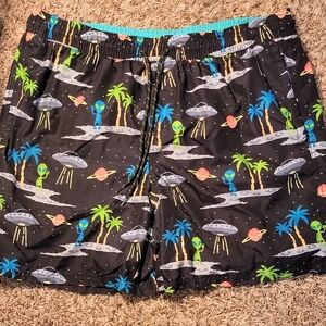 No Boundaries Black Alien Print Men's Swim Shorts